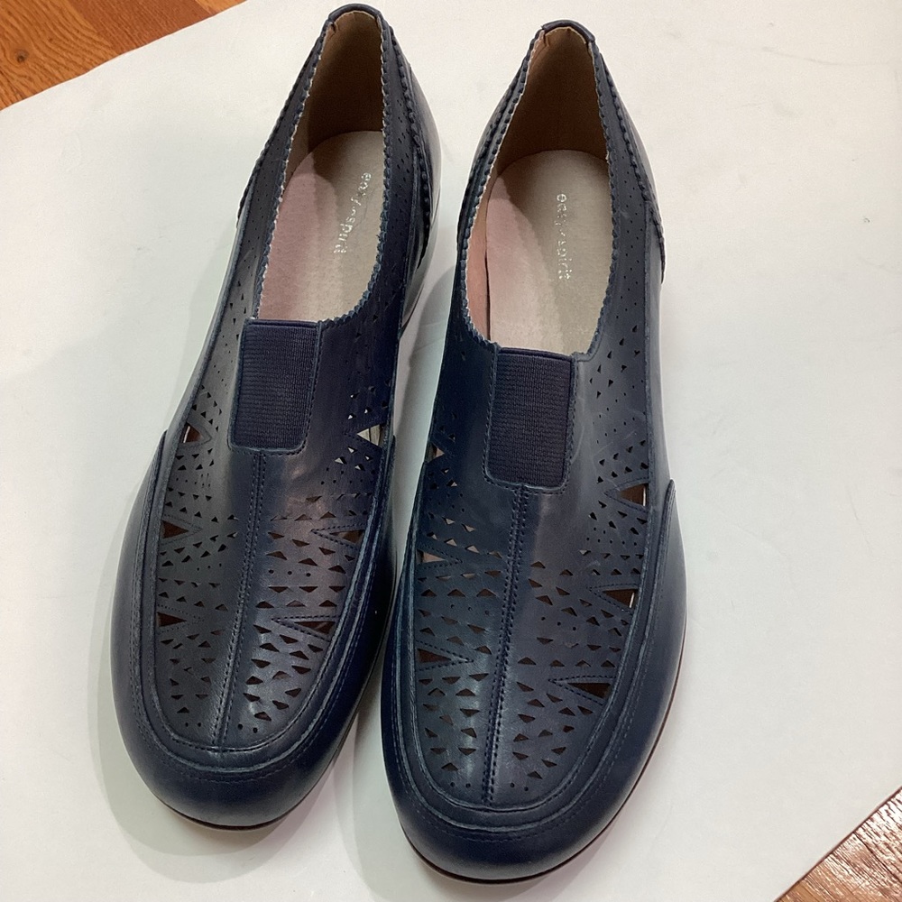 Easy Spirit Duff Perforated Casual Slip on Pumps Blue Women’s SZ 12 m NWOT
